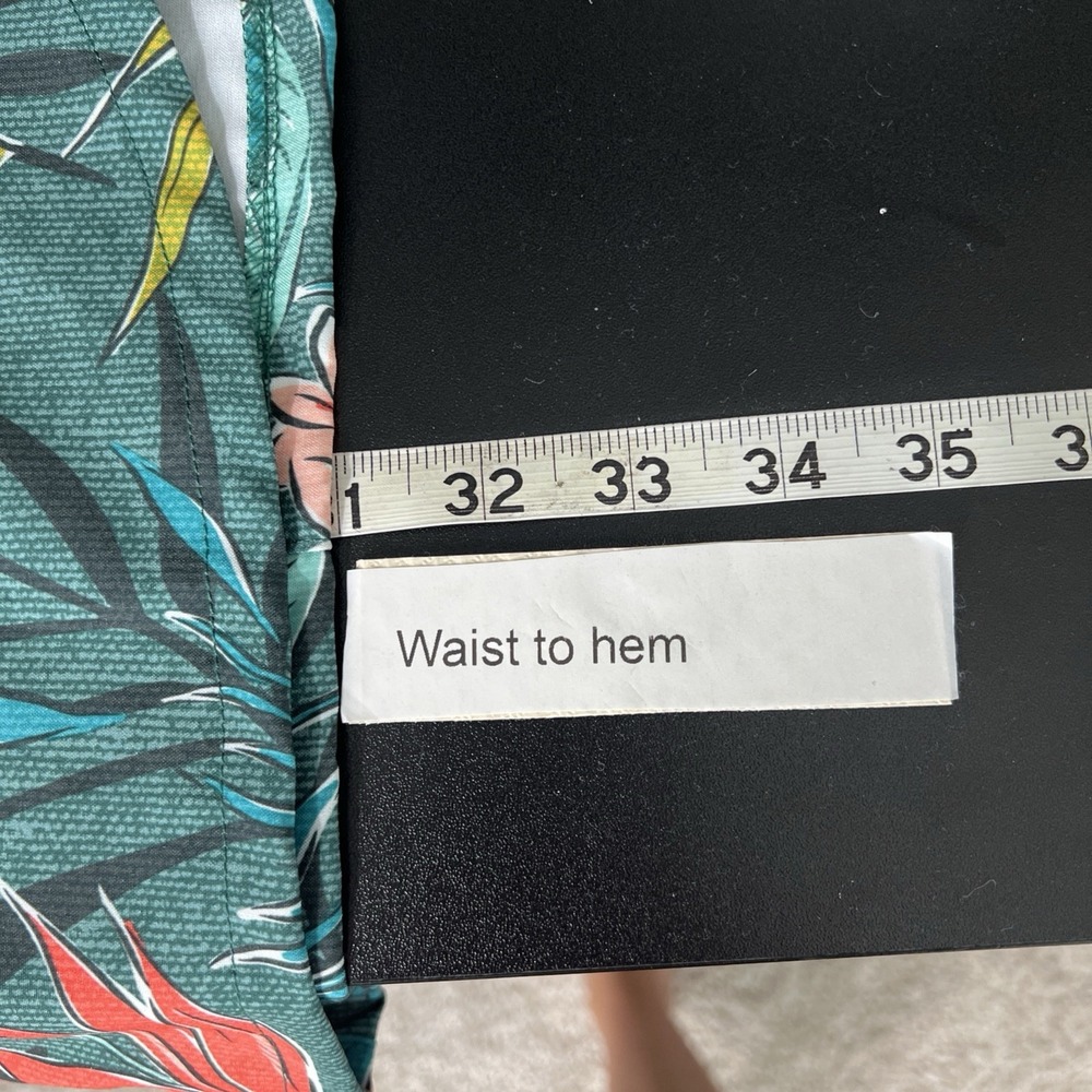RipSkirt Hawaii Skirt Women Sz L Floral Wrap Quick Dry Resort Beach Swimwear - Picture 10 of 11